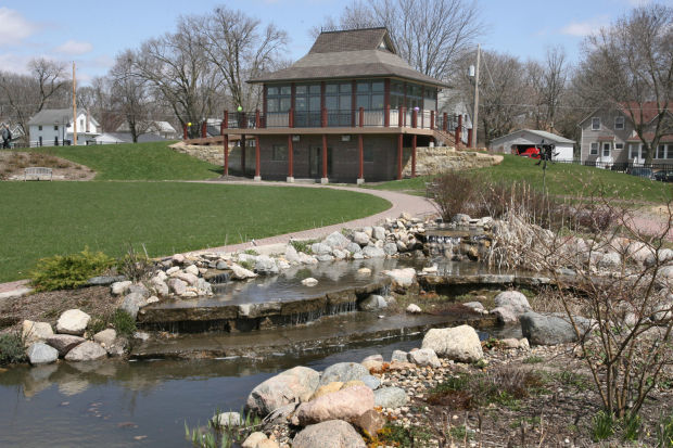 Central Gardens Pavilion.jpg